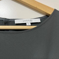 UNTITLED フレンチスリーブ　ブラウス　0サイズの画像
