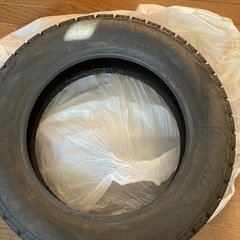 スタッドレスタイヤ　175/65/R15 4本セット　ホイールなしの画像
