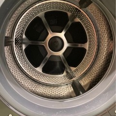 ドラム式洗濯機2016年製の画像