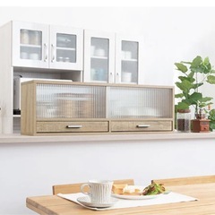 手渡し可 カウンター上置き収納棚〔幅90cm〕ガラス扉付き キッチンの画像