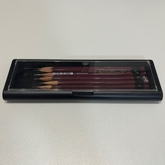 デッサン鉛筆の画像