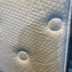 (運搬費込)(即日、深夜OK)マットレス ポリエステル100%‼️ シングルサイズ ひとり暮らし用‼️ シミありの画像