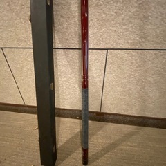 ビリヤードのキューの画像