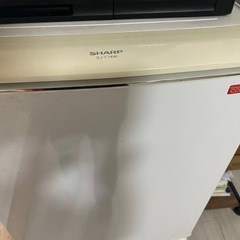 【取りに来れる方のみ】冷蔵庫の画像