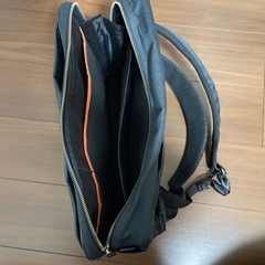 通勤カバンの画像