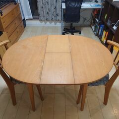 無料！２人用円形ダイニングセット　伸縮式テーブルの画像