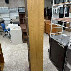 ★リユースのサカイ高崎店★TJ13657  棚 ライトブラウン H175×D27.2×W43.7 クリーニング済みの画像