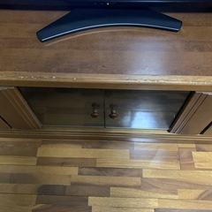 テレビボードの画像