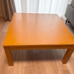 無印良品のこたつテーブル、こたつ布団、ラグの画像