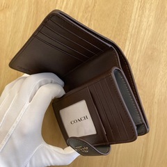 コーチ　シグネチャーグレー2つ折財布I①【新品未使用】の画像