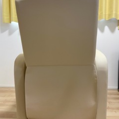 リクライニングチェアの画像