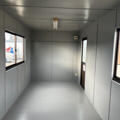 【三重】② 4坪ハウス　(土日引き取り可)　エアコン　8畳　コンテナハウス　ユニット　トレーラー　大型　事務所　倉庫　物置　【配送可】の画像