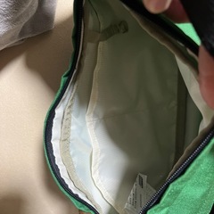 緑のバックの画像