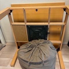 無印良品のこたつテーブル、こたつ布団、ラグの画像