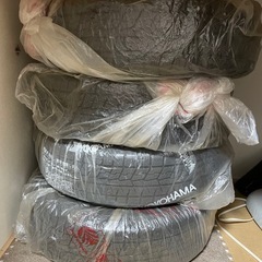 4本セットiG70 スタッドレスタイヤホイール付の画像