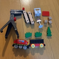 スピードシティ 木製トレイン 持ち上げよう！ クレーン&トレインセットの画像