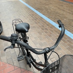 【超セール‼️四日市市内は配達無料】 26インチ ママチャリ タイヤ新品の画像