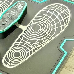 保坂尚希プロデュース フットエナジー 足裏EMS機器の画像