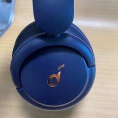 青アンカーヘッドホンの画像