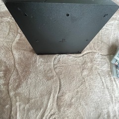 PlayStation 4 本体 コントローラー ゲーム3本セットの画像