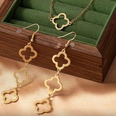  S2*《ゴールド》*クローバー♣️アクセサリーセットの画像