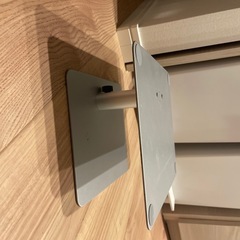 モニタースタンドの画像