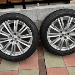 スタッドレスタイヤ　アルファード　ヴェルファイア　の画像