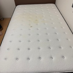 ニトリ　セミダブルマットレスの画像