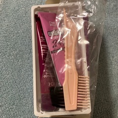 白髪染　２種類。使用済の画像