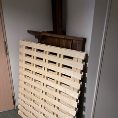 セミダブルベッドフレームの画像