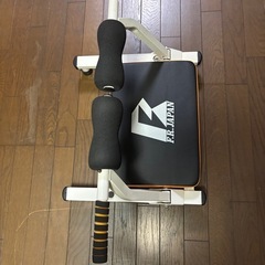 腹筋マシーンの画像