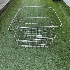 自転車前カゴ　ステンレスの画像