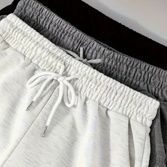 ノンブランド 白の短パン ショートパンツ ホワイト カジュアルの画像