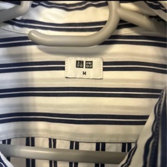 NOLLEY'S Light ホワイトシャツ MサイズとUNIQLOシャツの画像