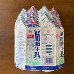 差し上げます 牛乳パックカット済み 六角形椅子用 48枚の画像