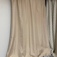 遮光カーテン1枚 ベージュ W105×H162 の画像