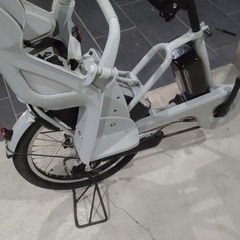 BIKKE　MOB　dd　回生充電機能付　電動自転車　シートクッション新品　2255の画像