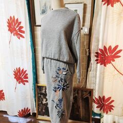 AZUL BY MOUSSY(アズールバイマウジー) 楽々＆CUTEな部屋着スエットセット、いかがでしょうか？の画像