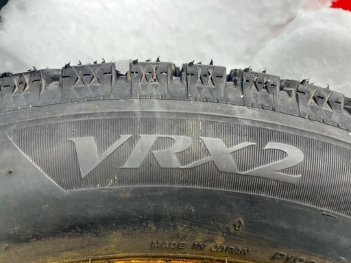 イボ付　バリ目　165/65R15 2023年　冬タイヤ　4本セット　ブリヂストン　VRX2