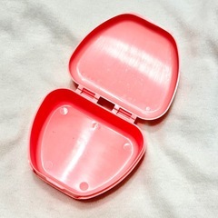 専用ケース、カムカム、矯正、拡大床、入れ歯の画像