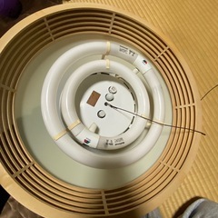 中古の天井照明。の画像