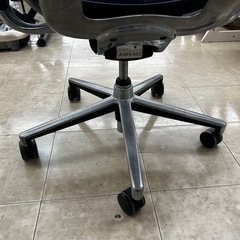 Ergohuman    エルゴヒューマン　ワークチェアー　ブルーの画像