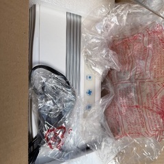 新品箱つきコンパクト除湿機の画像