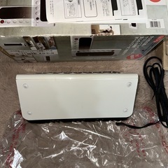 【USED】CCP FX-302W WHITE 足元用ファンヒーターの画像