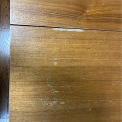 ダイニングテーブルの画像