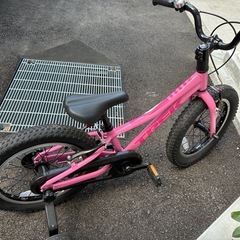 Trekキッズ自転車の画像