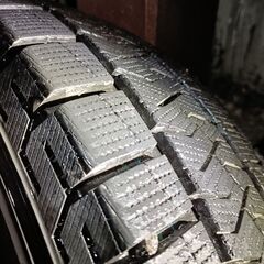 225/65 R17　ハリアー　スタッドレスタイヤホイール4本の画像