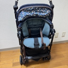 コンビのベビーカー売りますの画像