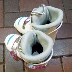 ピュアコンシャス ジュニア スキーブーツ 20.0cm スキー靴 子供用 アウトソール：250mm 2バックル 札幌市 東区 新道東店の画像