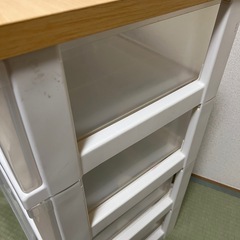 4段　木目調　天板付き衣装ケースの画像